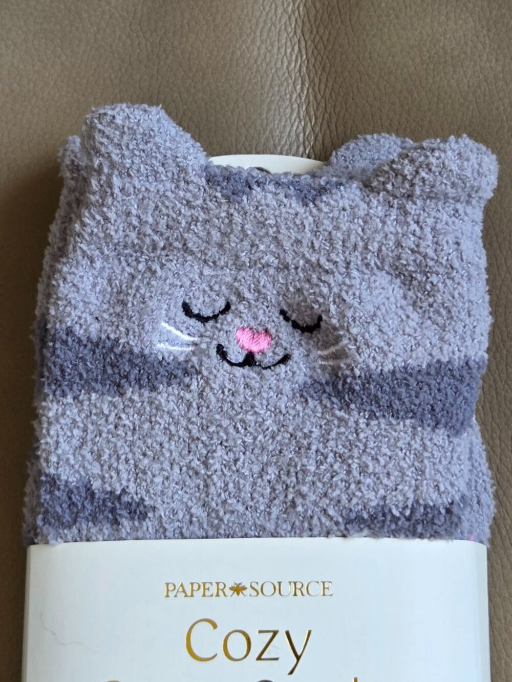 NWT Paper Source Women’s Gray Cozy Cat Crew Socks Fuzzy